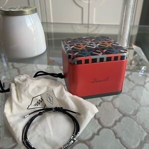 Fossil Black leather Bracelet with silver stones,from real leather